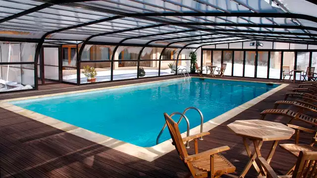 En pareja: Encanto rural en un 4* en Vielha con desayuno incluido