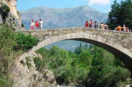 Profitez du printemps en pleine campagne aragonaise