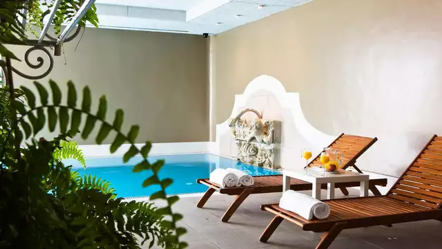 Fuga Relax con accesso alla piscina riscaldata in un ambiente tranquillo