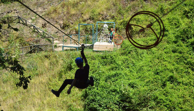Especial Aventura: Escapada con descenso en tirolina en Los Picos de Europa