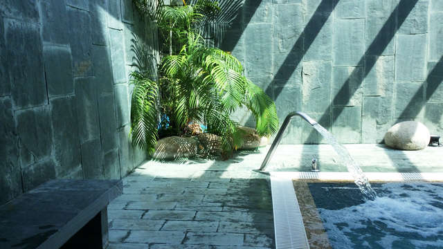 Escapada Relax con acceso al Spa en media pensión cerca de la playa de Paxariñas