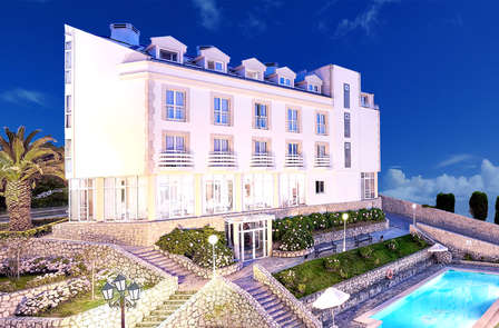 Uitje in het vissersdorp Suances te Cantabrië met bezoek en proeverij