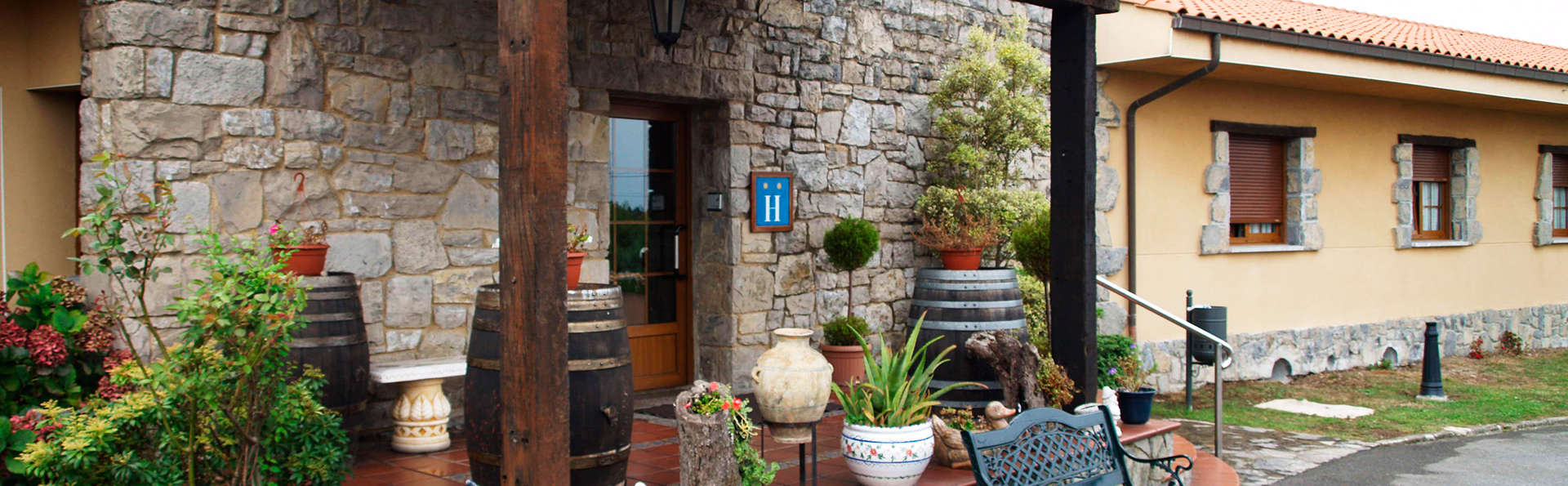 Hotel Villa San Remo - EDIT_front1.jpg