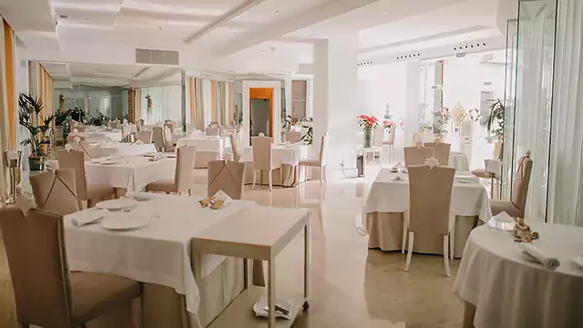 Gastronomie, luxe en relax: Ontdek de topattracties van Úbeda in een vijfsterrenhotel Grand Luxe