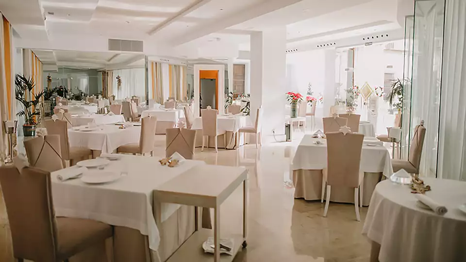Gastronomia lujo relax Cena gastronomica y spa en un GL