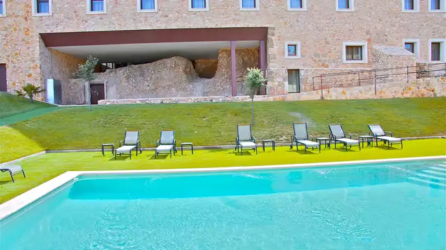 Spa Lovers: Escapada única en Belmonte con desayuno y acceso a Spa