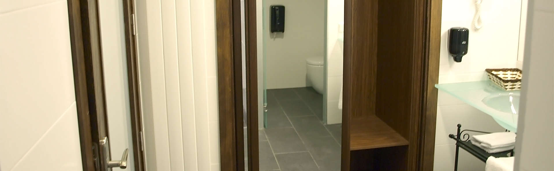 Palacio del Infante Don Juan Manuel Hotel Spa - EDIT_bath3.jpg