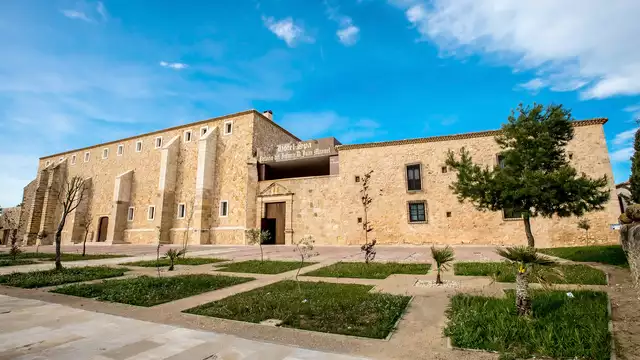 Especial San Valentin con acceso al spa y detalles romanticos en la habitacion