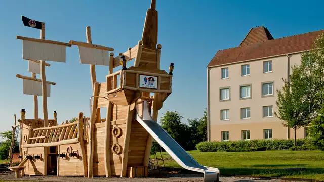 Weekend in de buurt van Disneyland® Parijs voor max. 4 personen inclusief pendeldienst