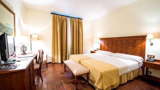 Hospedium Hotel Cortijo Santa Cruz