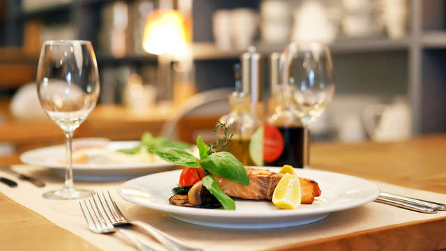 Escapada en el centro de Sevilla con cena incluida