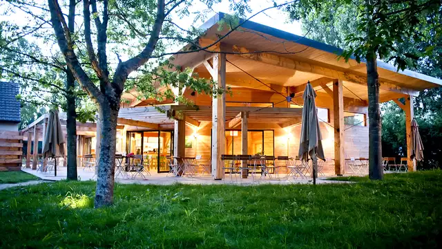 En pleine nature dans un chalet avec visite du ZooParc de Beauval a partir de nuits