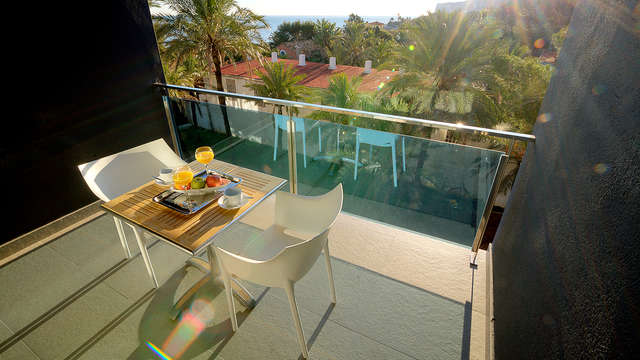 Escapada Mediterránea con vistas al mar en Apartamento de 2 a 5 personas (desde 2 noches)