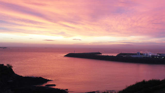 Romanticismo con champán y paseo en bici con vistas al mar entre Perros-Guirec y Saint-Brieuc