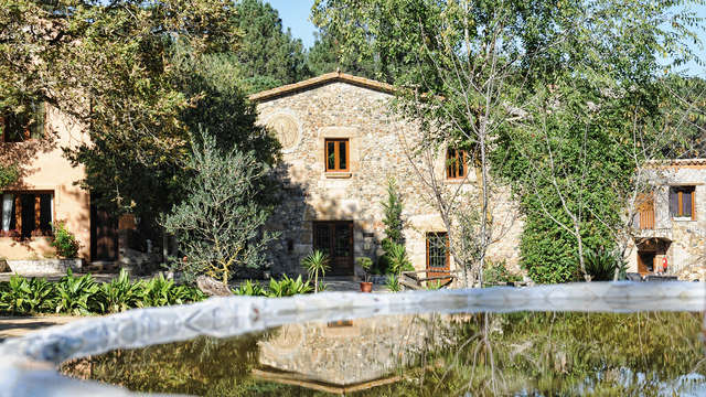 Noche de amor en un hermoso hotel cerca de la Costa Brava