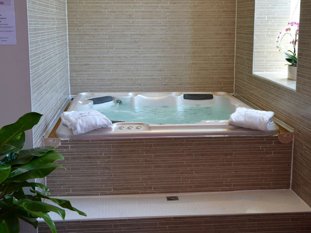 Week-end exceptionnel avec accès au spa dans un confortable 3* à Dinan - 3* - 9