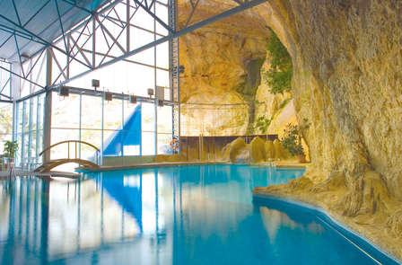 Escapade détente : dîner, grotte thermale et cocktail à Jaraba (à partir de 2 nuits)