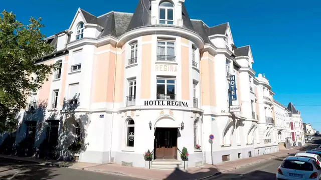 Escapade détente les pieds dans l'eau à l'hôtel Le Regina & spa