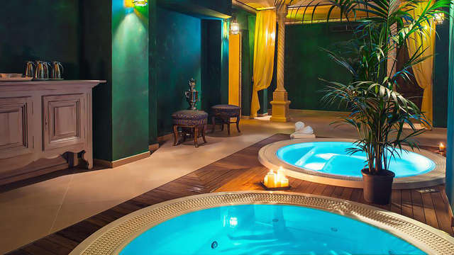 Romanticismo, lujo y gastronomía con acceso a spa en Toscana