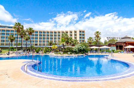 Animation pour toute la famille & 1er enfant gratuit: Venez decouvrir la Costa Dorada en famille!