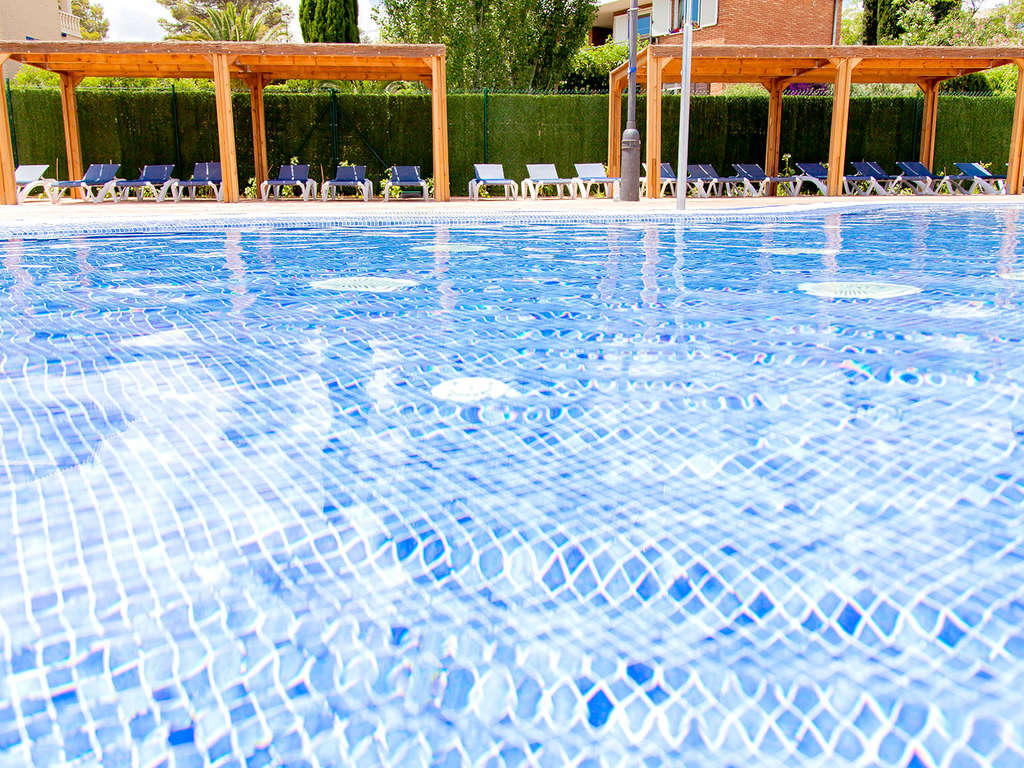 Spécial famille: séjour du 1er enfant gratuit, second à 50%, en pension complète sur la Costa Dorada - 4* - 9