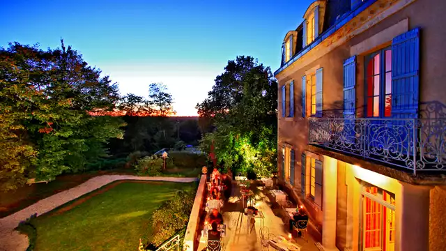 Spa, cena e degustazione di Armagnac in un incantevole villaggio del Gers