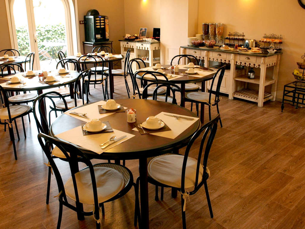 Douceur de vivre méditerranéenne à Montpellier - 3* - 5