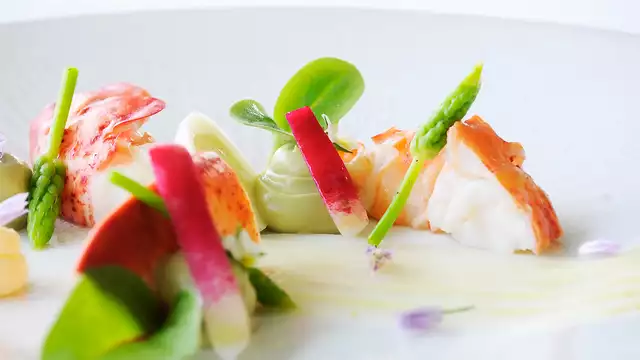 Pacchetto primaverile con cena gastronomica di 4 portate nel Limburgo