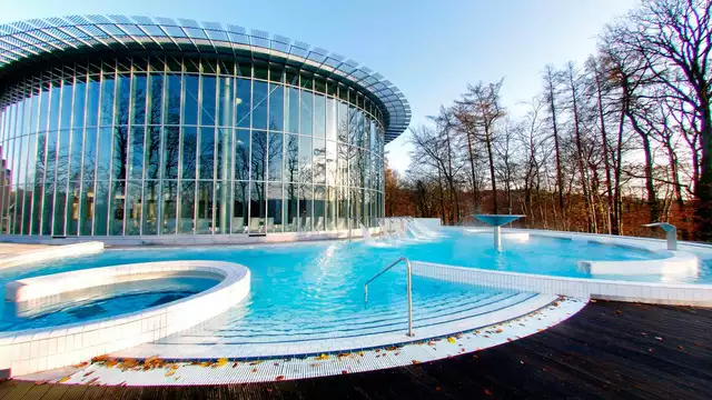 Fin de semana relajante en Spa con acceso a las aguas termales y al casino