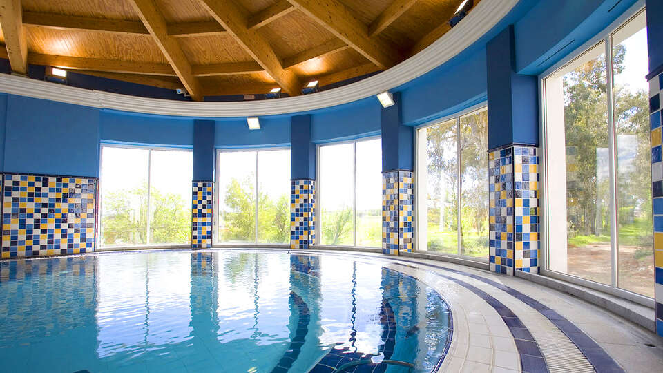 Detente totale dans un spa de luxe et avec acces journalier au circuit thermal