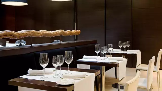Escápate a Valencia con el desayuno incluido y a 5 minutos del Ayuntamiento