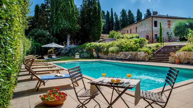 Entre el valle de Chiana y el valle de Orcia en una residencia de epoca