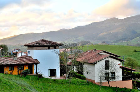 Vakantie op het platteland: Gastronomie en charme tussen de zee en de bergen (vanaf 2 nachten)