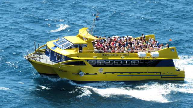Mar y aventura: disfruta de un crucero con vistas subacúaticas en la Costa Brava