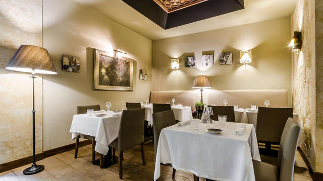 Escapada con Cena y Spa: Disfruta de los encantos de Salamanca en un 5 estrellas