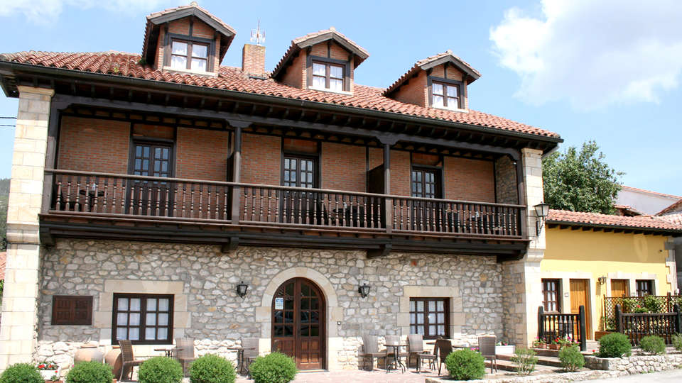 Posada La Busta - Edit_Front5.jpg