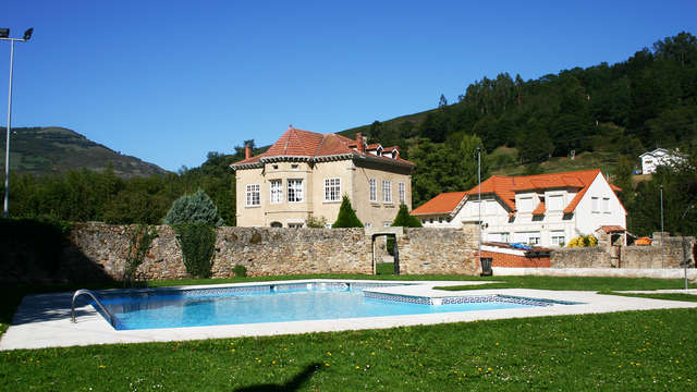 Escapada con cena gastronómica en un palacio cántabro del S. XVIII (desde 2 noches)