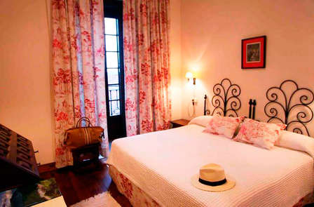 Romantisme dans une immense maison des Asturies