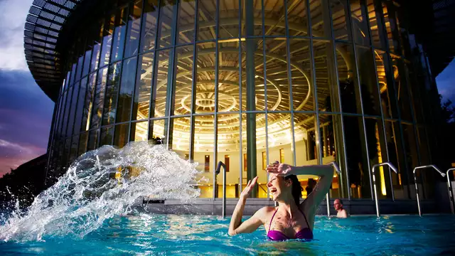 Fuga romantica a Liegi con visita alle terme!