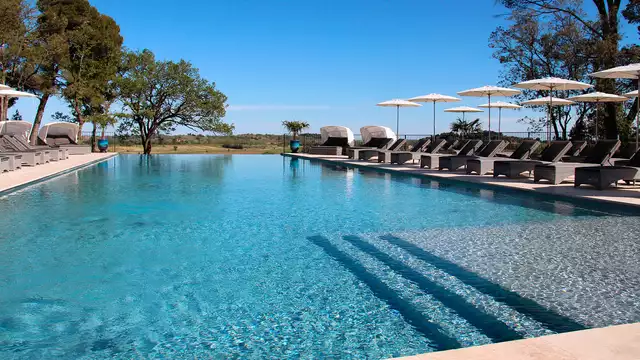 Spa e relax in camera Deluxe in un castello nel sud della Francia