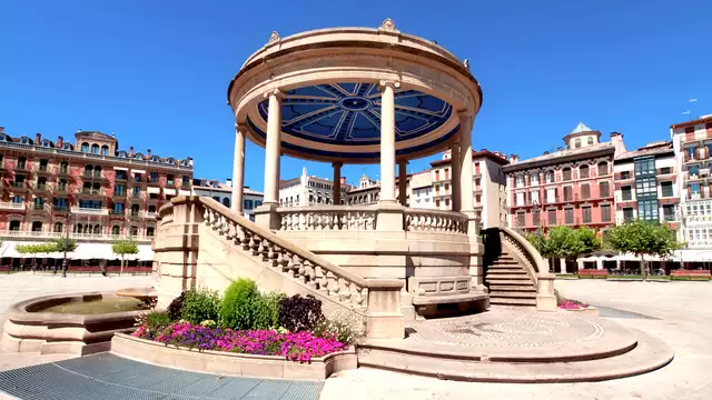 Vacanza alla scoperta di Pamplona per 2 persone