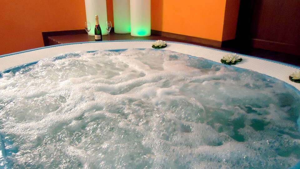 Descubre Burela en habitacion superior con desayuno spa y descuento en noches extras