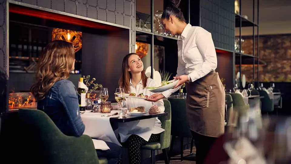 Minivakantie in Groningen met ontbijt en -gangen diner nachten halfpension