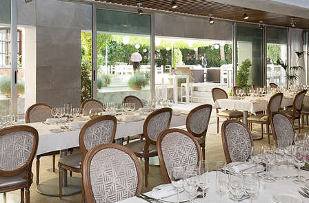 Gastronomie et détente à Grenade avec dîner et spa incluses