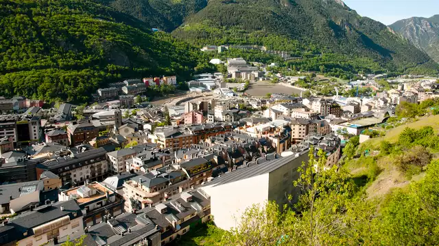 Fuga in hotel 4* nel centro di Andorra.