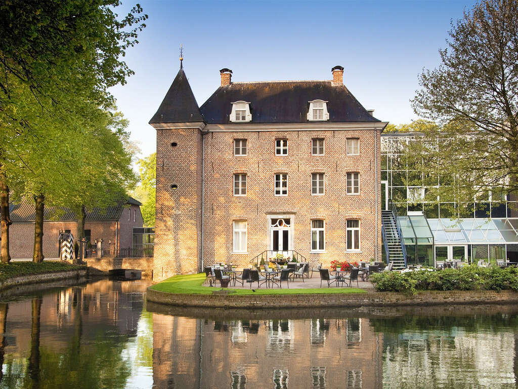 Romance Et Charme Dans Ce Magnifique Château De La Campagne Limbourgeoise - 4* (ref 11070)