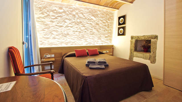 Para enamorados: Escapada romántica en un antigua casa de época en Salt (Girona)