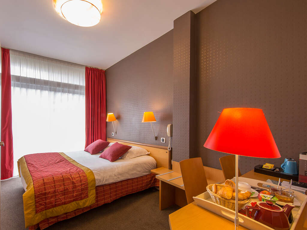 Charme et détente avec accès à l'gymnastique dans l'eau de Rennes - 3* - 3