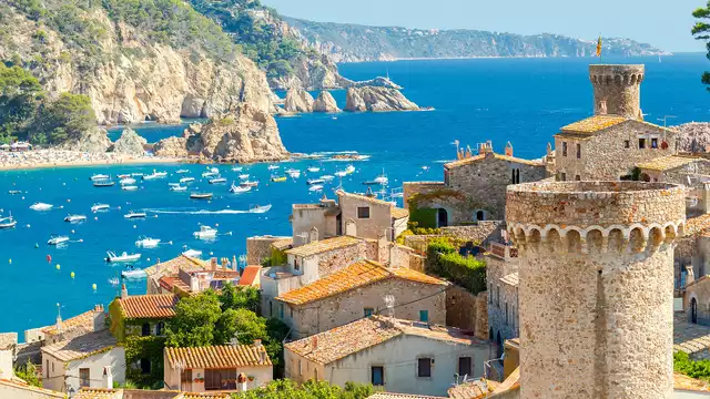 Geniet van halfpension in Tossa de Mar