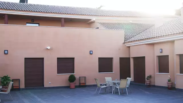 Escapada a Córdoba en apartamentos con desayuno incluido y botella de cava